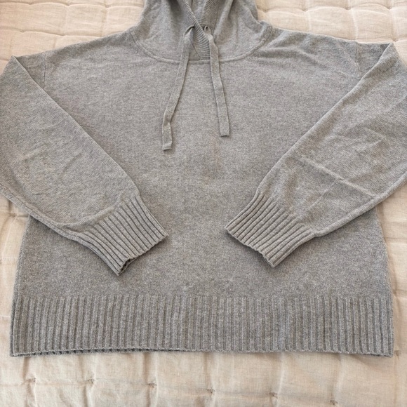 {GAP} CashSoft Sweater Hoodie - Picture 6 of 11